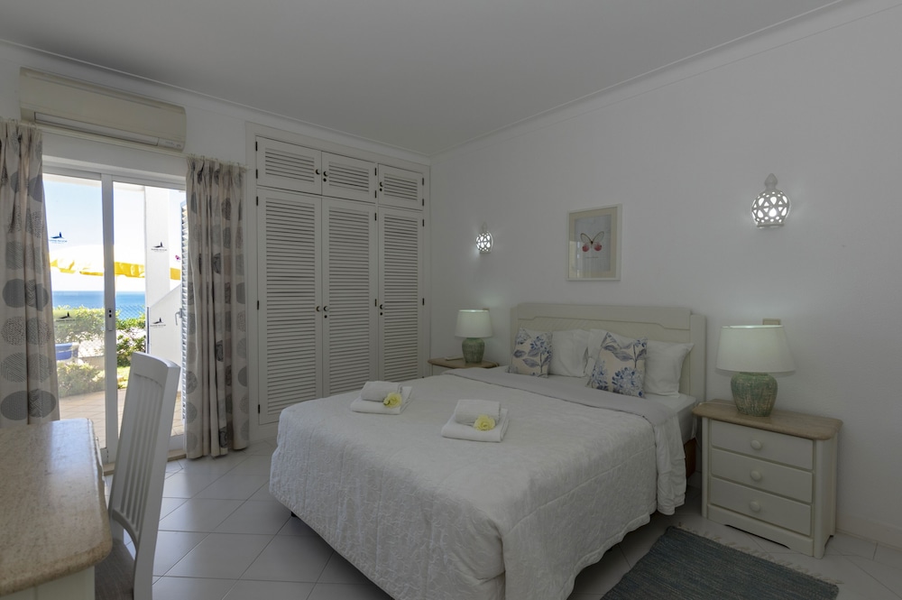 Rocha Brava Village Resort 34/77