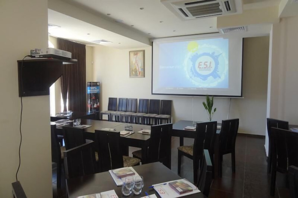 Albizia Hotel 19/34