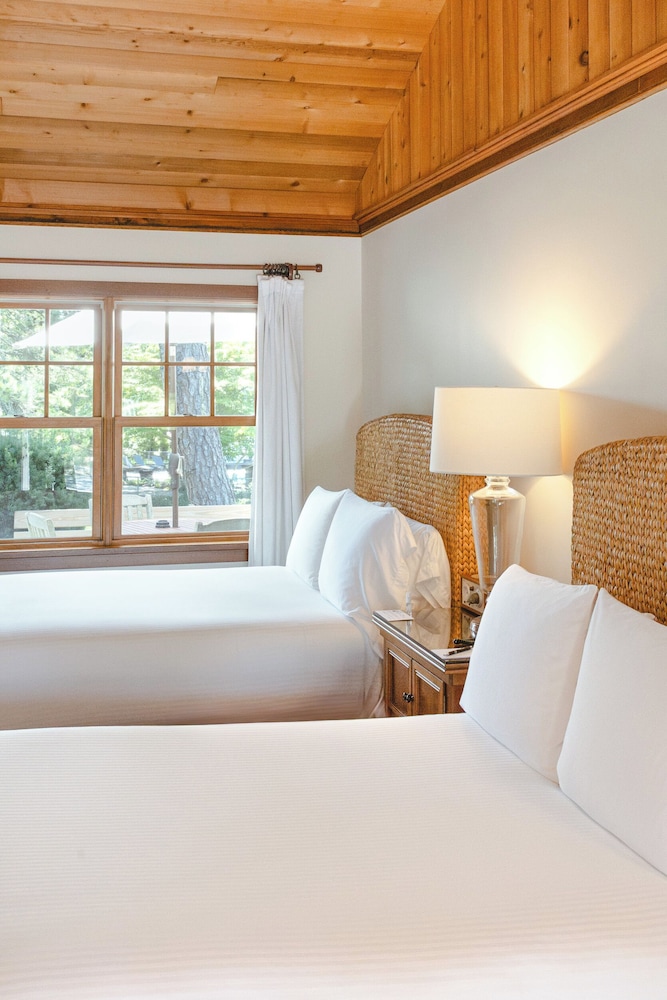 Hampton Maid Hotel 14/50