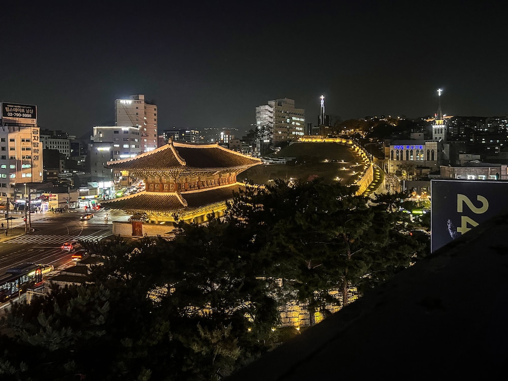 24 Guesthouse Dongdaemun Market 55/60