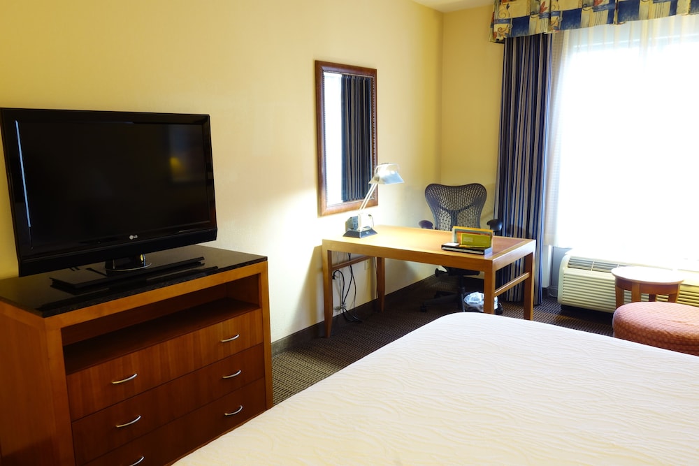 Hilton Garden Inn Atlanta East Stonecrest 11/63