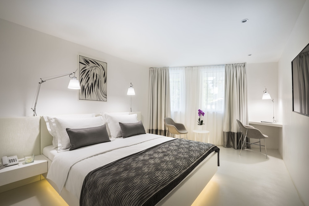 Rivalmare Boutique Hotel 11/50