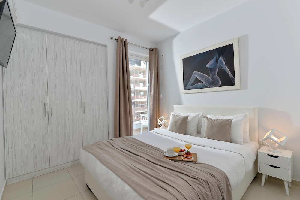 Alekos Apartments 6/50