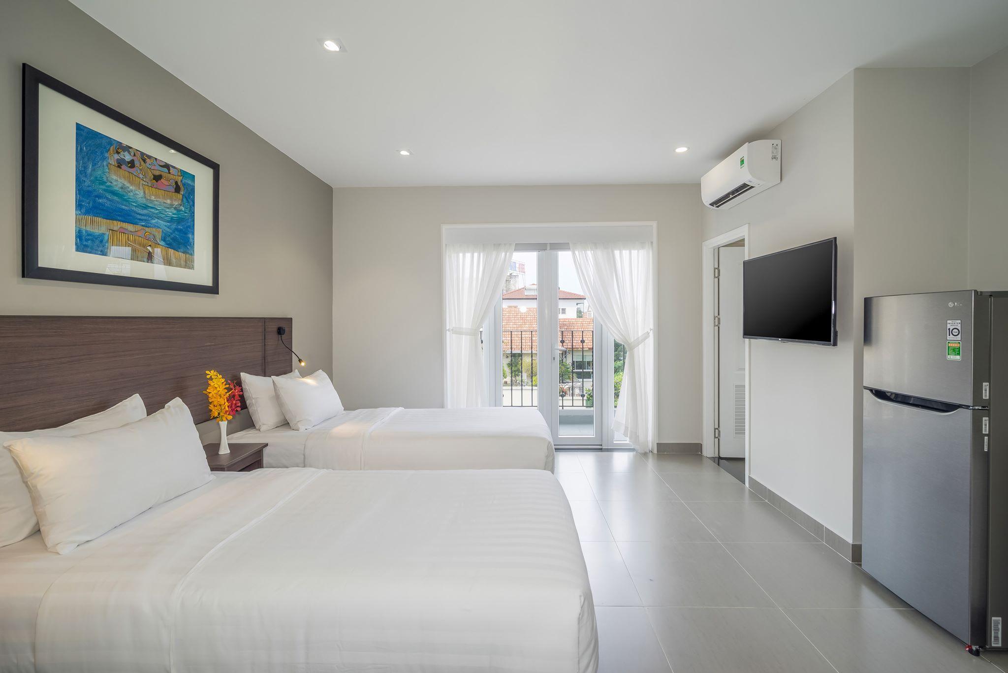 Basement, Double Bed, No Window