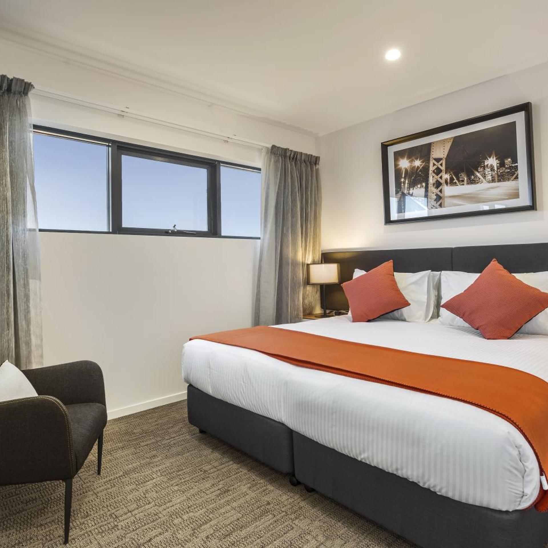 2 Bedrooms, Apartment