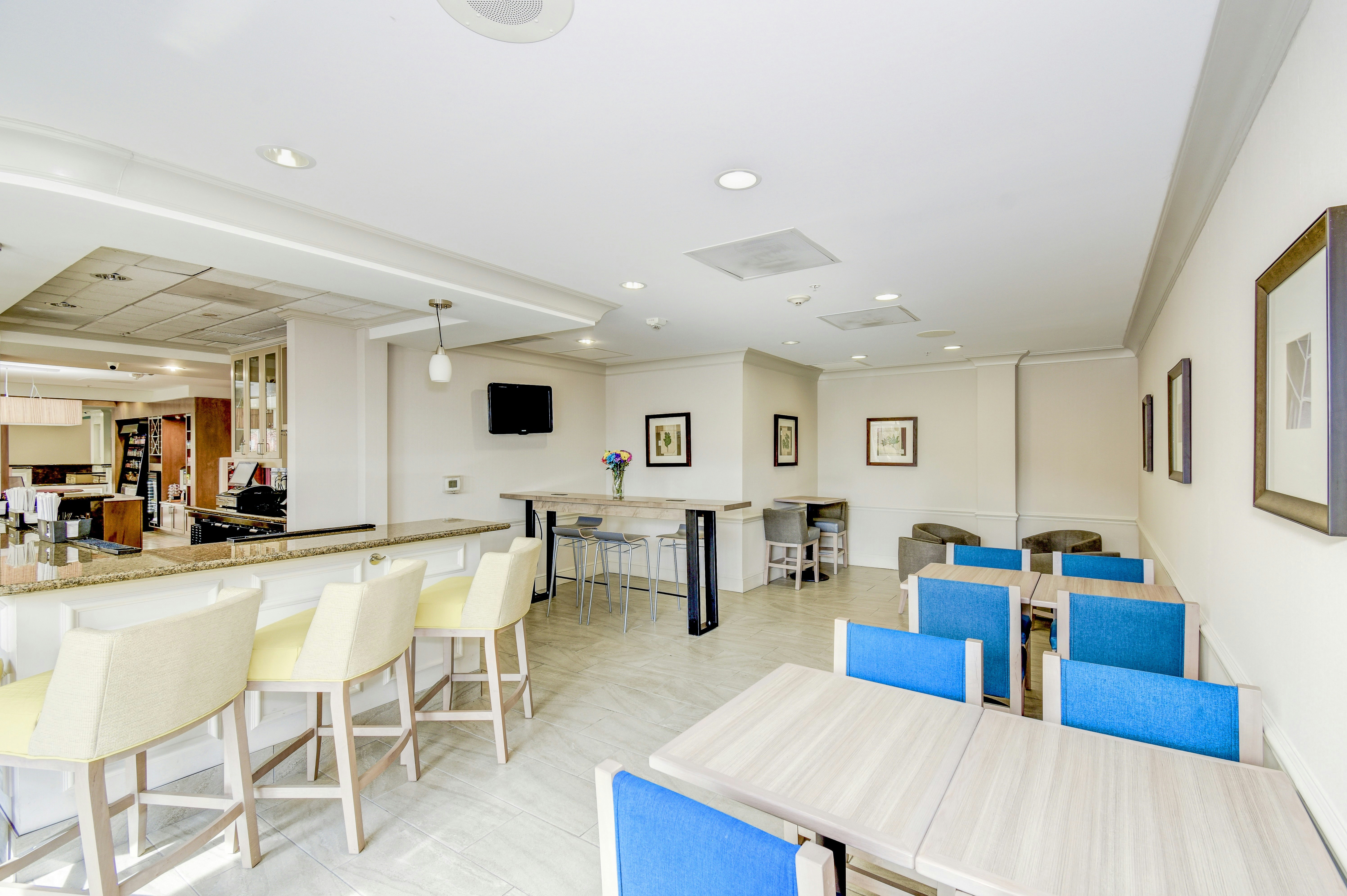Hilton Garden Inn Waldorf 14/19