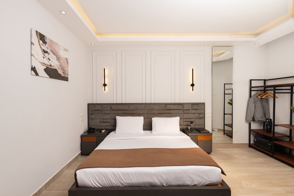 Room at Capital Hotel, CAIRO