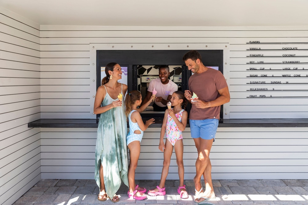 Three Waters Resort and Marina, Islamorada, a Tribute Portfolio Resort 10/26
