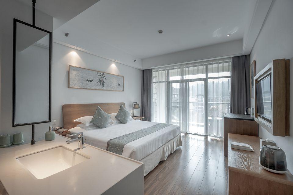 Select, Double Bed, Garden View