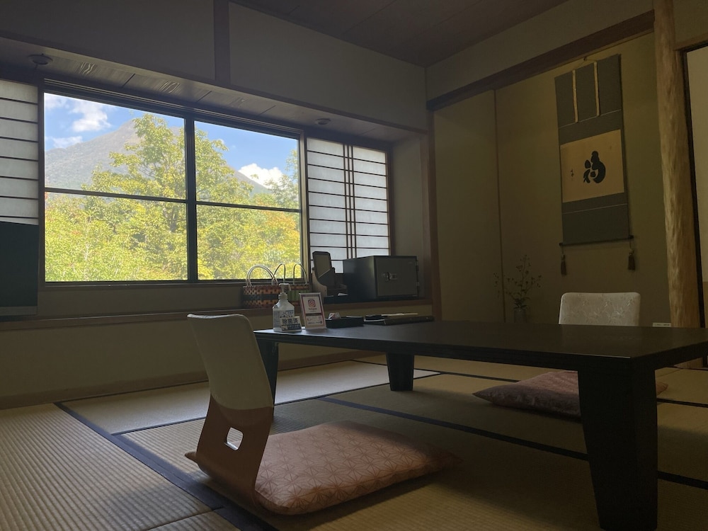 Ryoso Yufuin Yamadaya 32/50