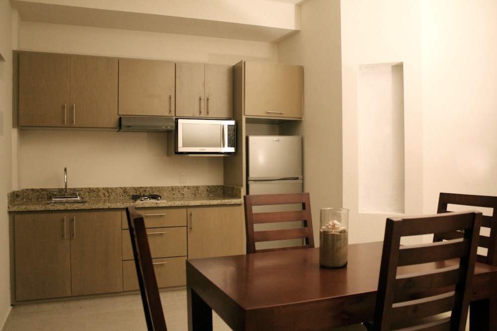 Marena Suites and Apartments 45/52