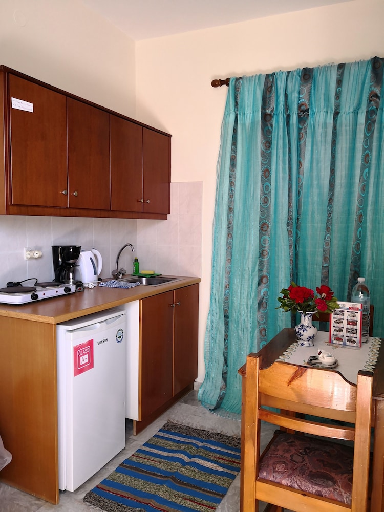Yiannis Apartments Kos 4/25