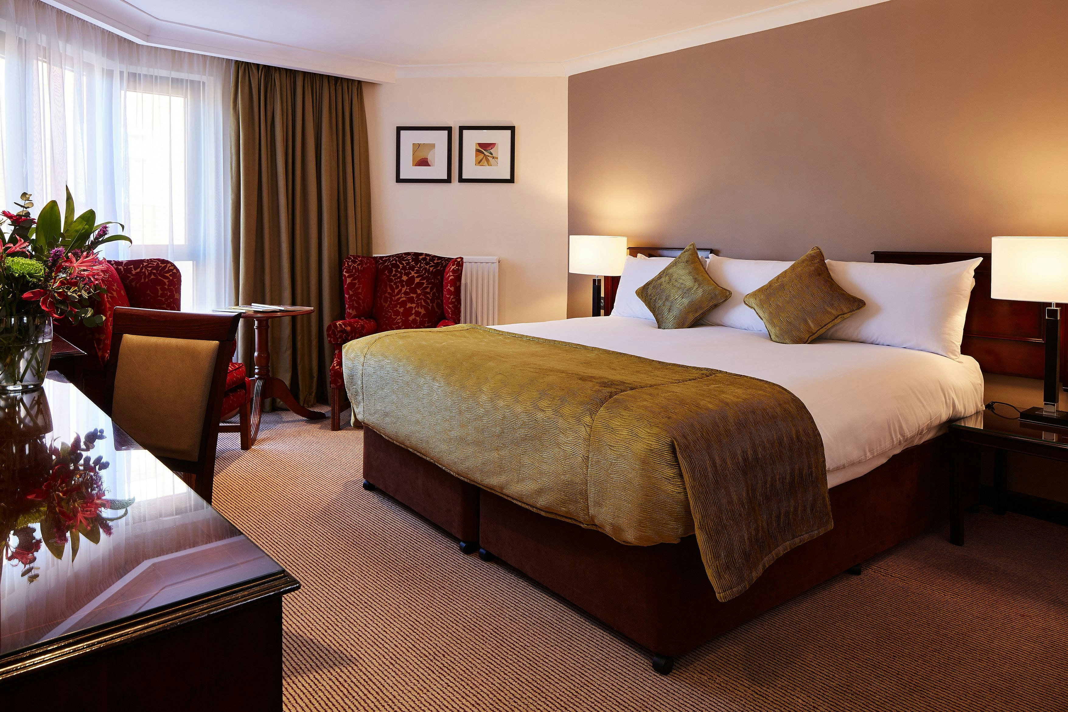 The Bull Hotel 10/50