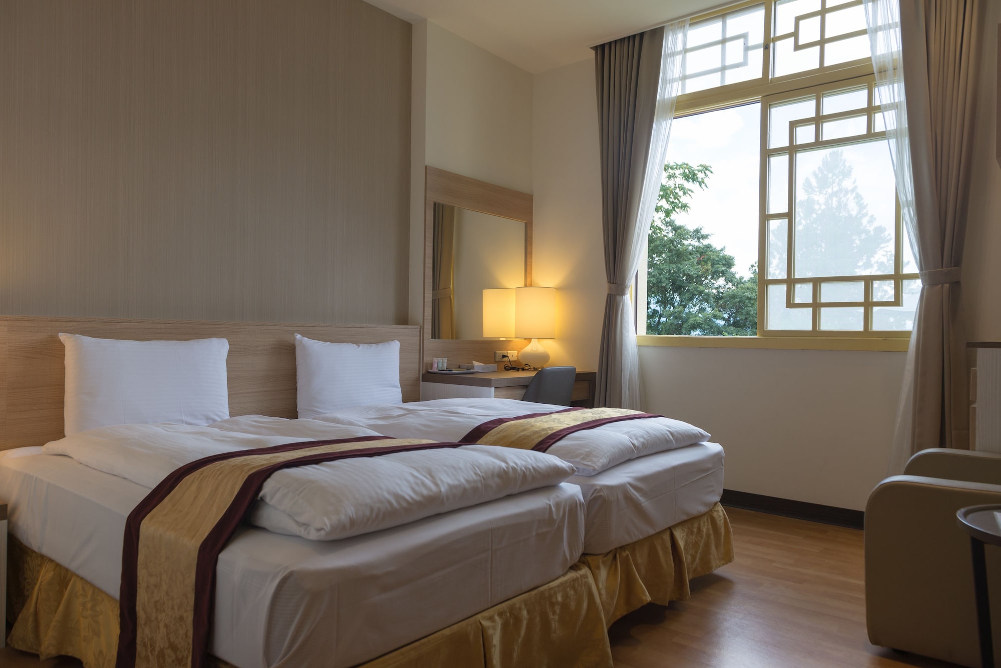 STANDARD, TWIN BEDS