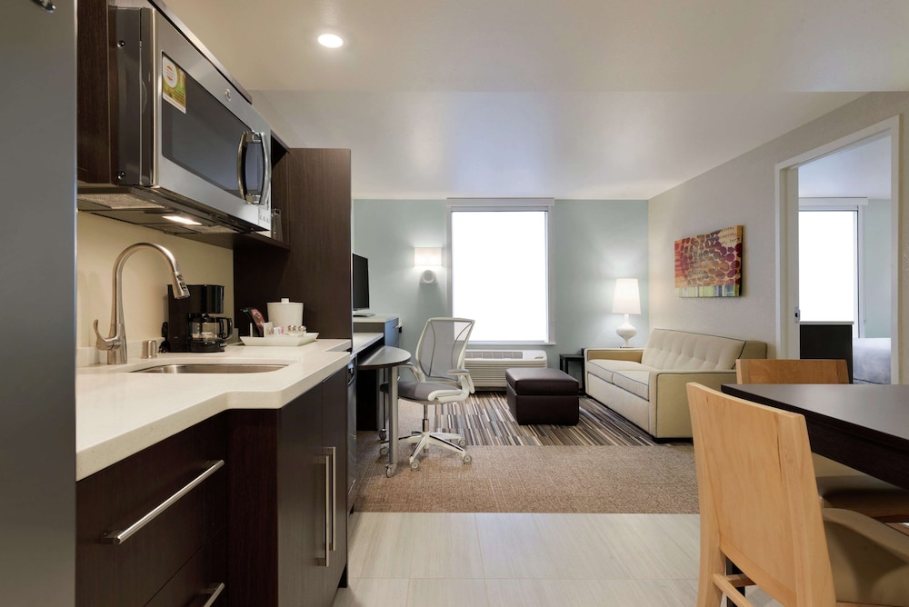 Home2 Suites by Hilton Anchorage/Midtown 56/62