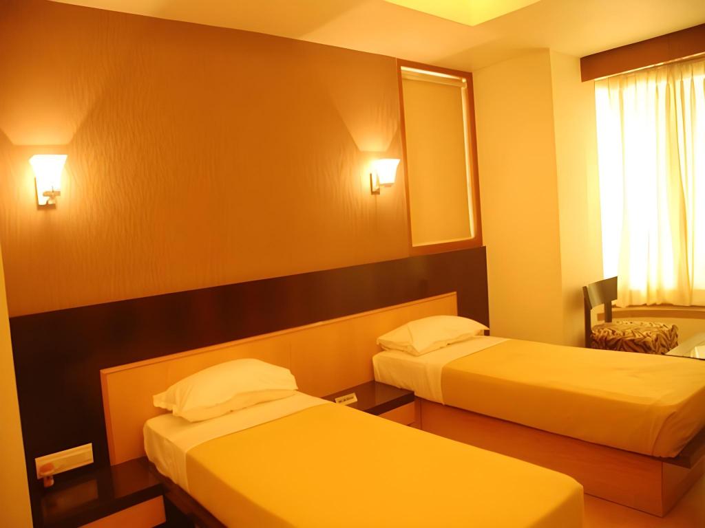Hotel Lerida 12/30