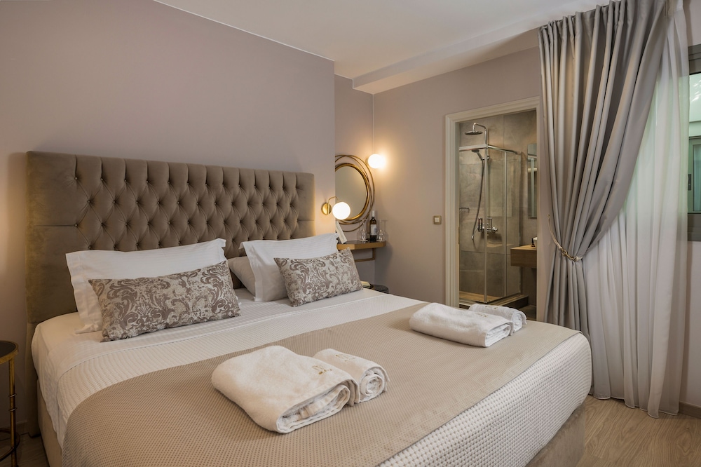 2 BEDROOMS, FAMILY, APARTMENT