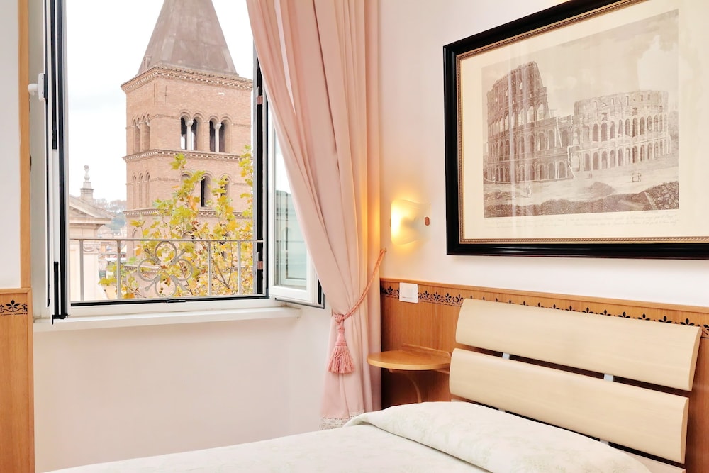 Sonnino Suite 39/59