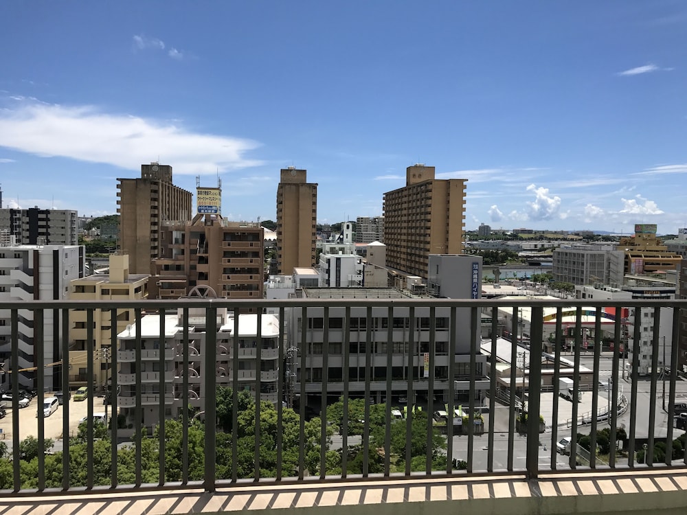 Weekly Harborview Mansion Main Building 60/69