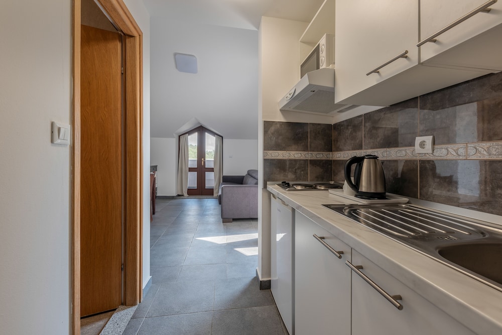 Villa Plat 47/50