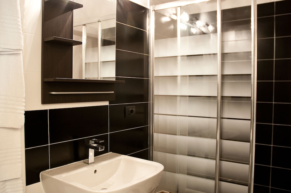 Giuturna Boutique Hotel 70/73