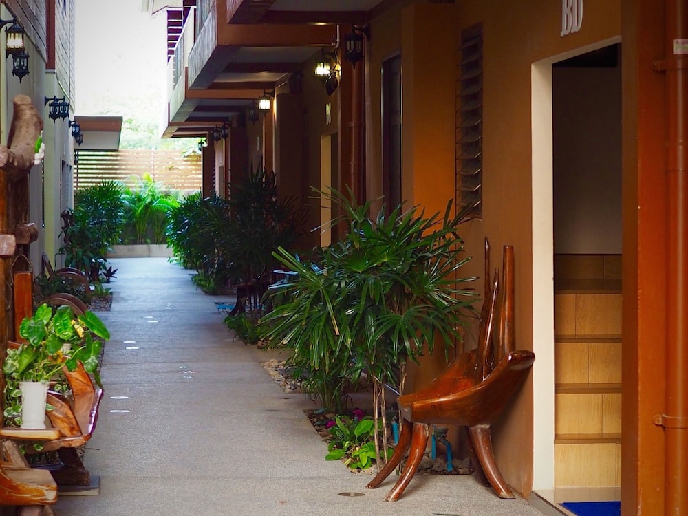 Srisiam Resort 7/74