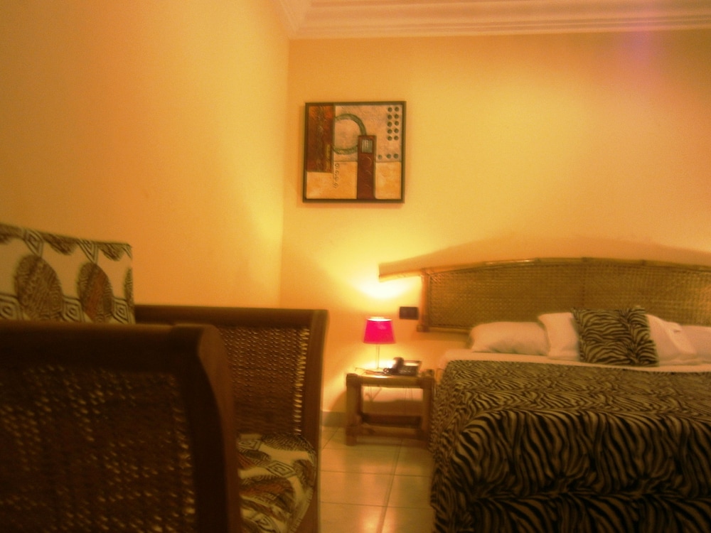 Accra Royal Castle Apartments Suites 25/48