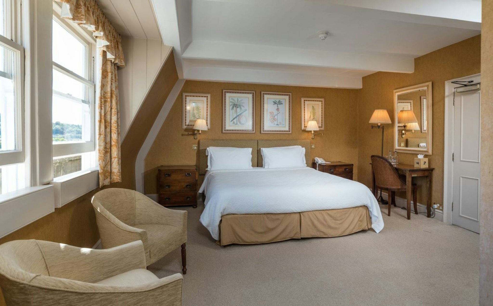 Dukes Hotel 14/50