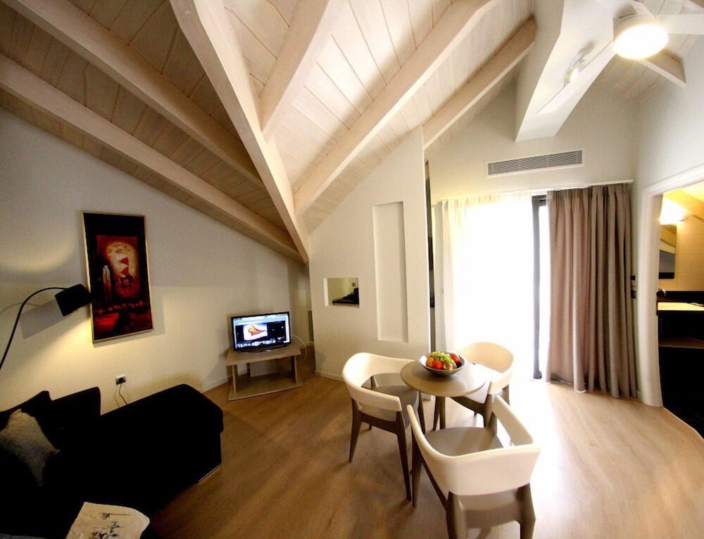Aura Boutique Hotel 36/51