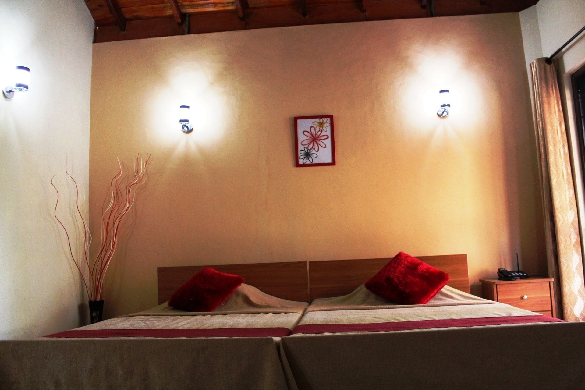 DELUXE, COTTAGE, TWIN BEDS, GARDEN VIEW, GARDEN AREA