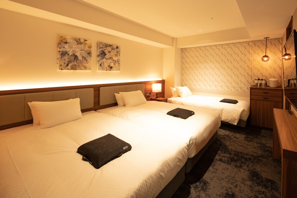 HOTEL FORZA HAKATAEKI CHIKUSHI-GUCHI II 6/49