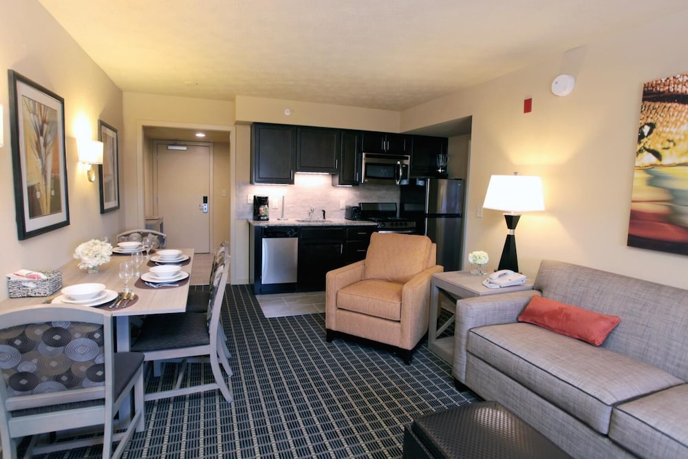 Patriots Inn 40/53