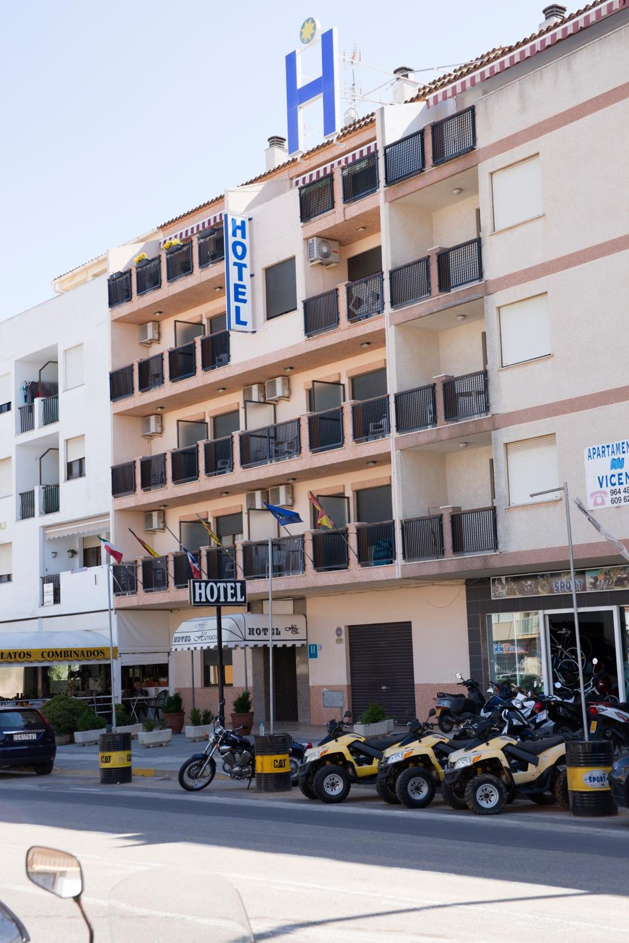 Hotel Herasu 6/33