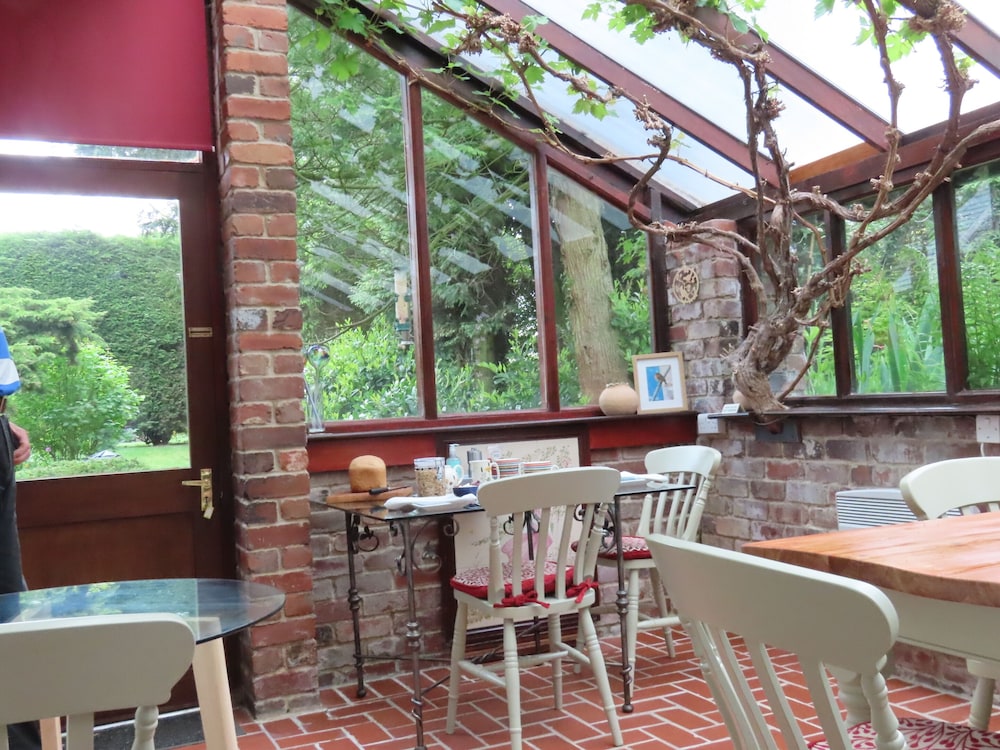 Church Villa B&amp;B 28/44