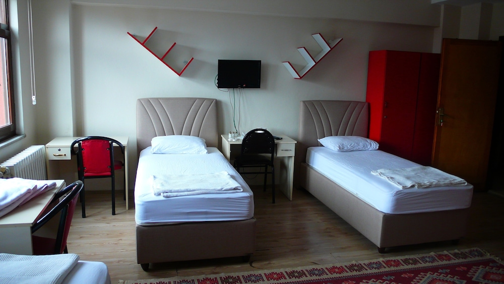 Trabzon Star Pension 4/18