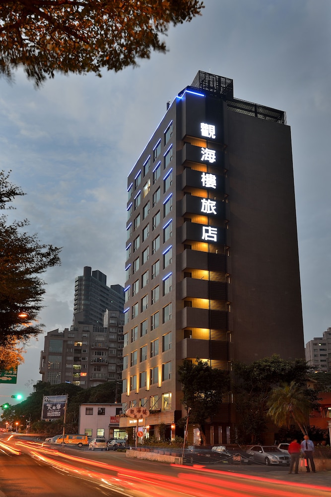 See S Revert Hotel 2/53