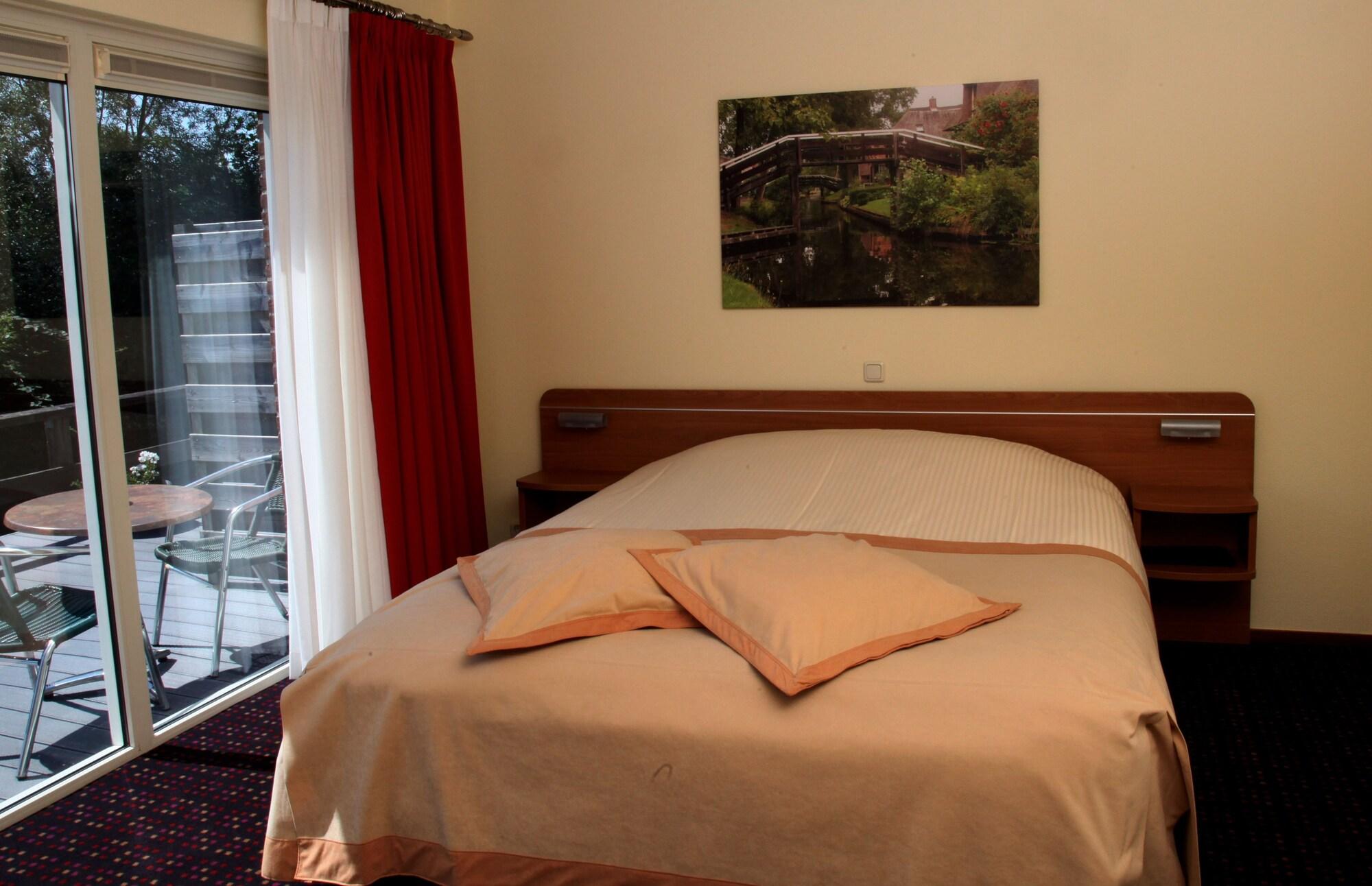 Hotel De Harmonie 10/91