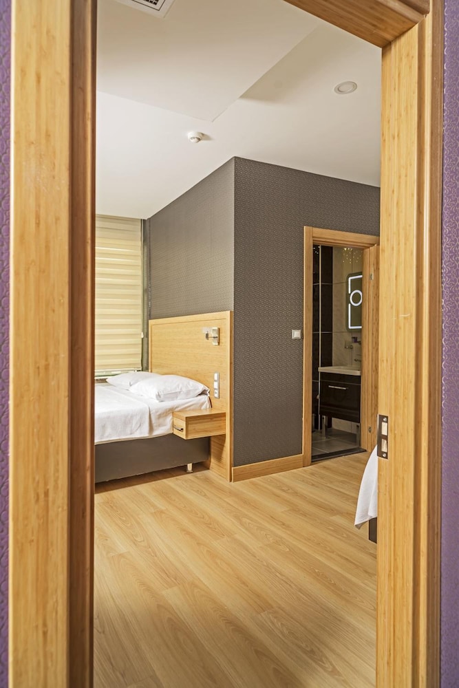 Demir Suite Hotel 16/38