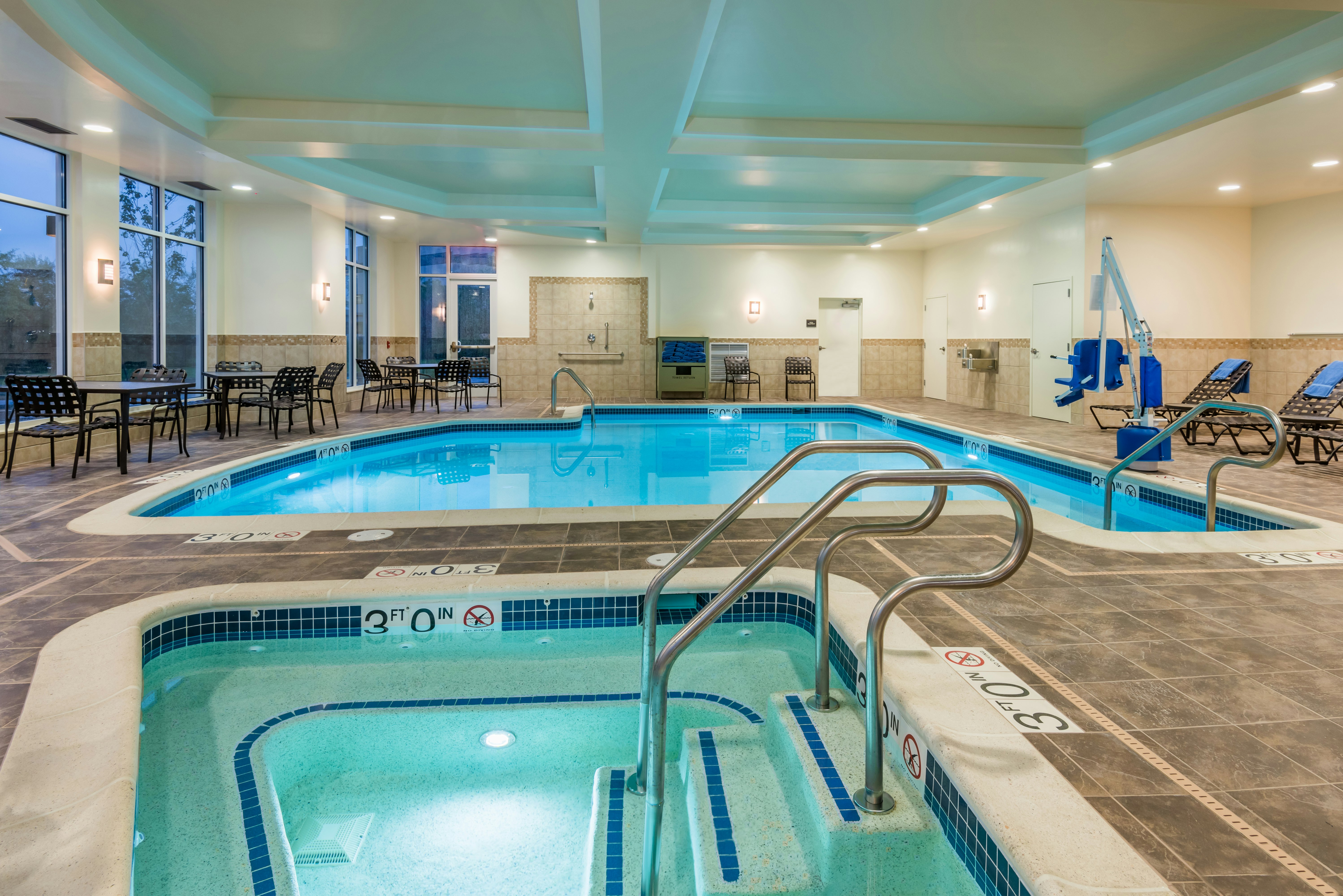 Hilton Garden Inn Wayne 8/36