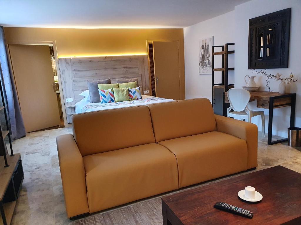 LOGIS L'AUBERGE DE LARRESSINGLE 26/35