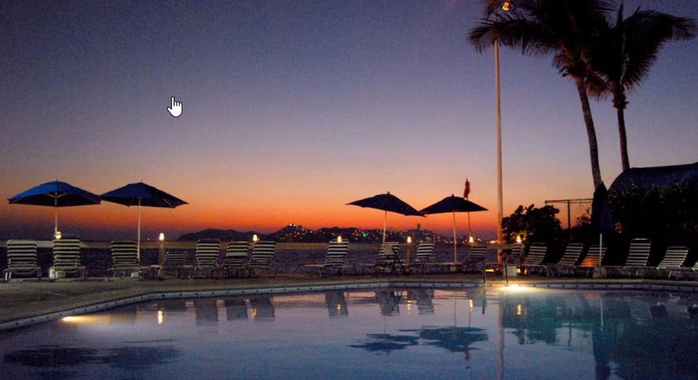 Acapulco Malibu 9/49