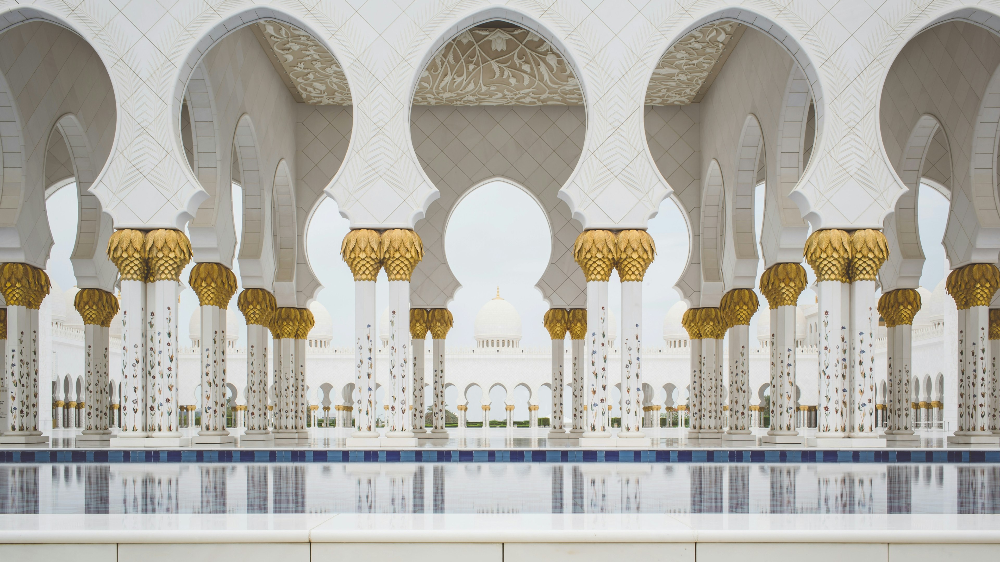 INTERCONTINENTAL ABU DHABI RESIDENCE 27/65