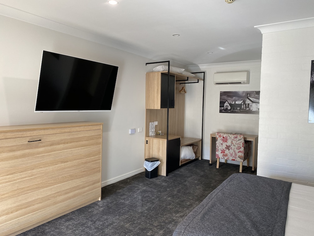 TOWN SQUARE MOTEL — foto 4