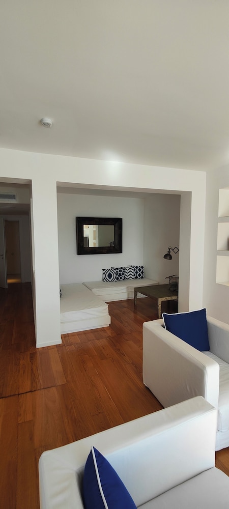 Relais Blu 29/51
