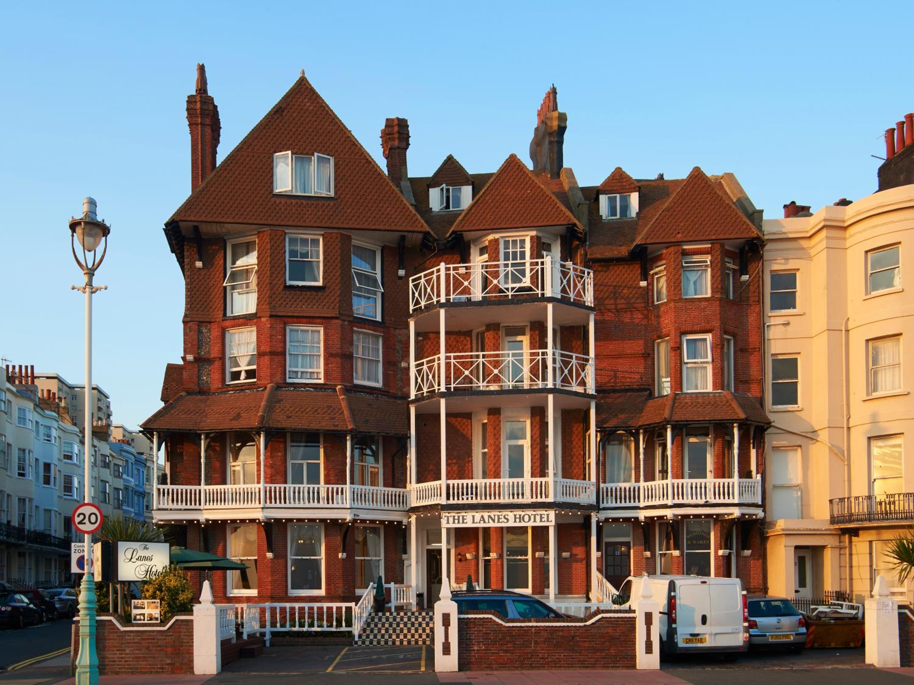 The Lanes Hotel 2/55
