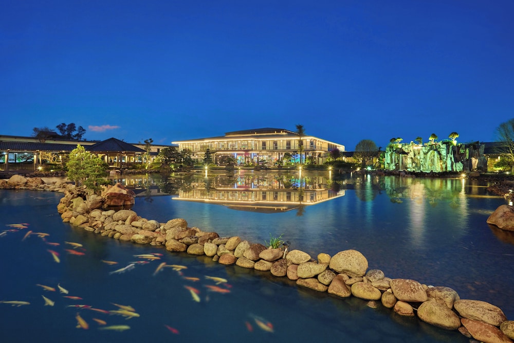 Kobi Onsen Resort Hue, Affiliated by Melia 51/61