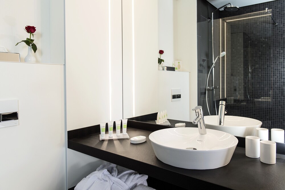 Airport Plaza Hotel Hamburg 41/43