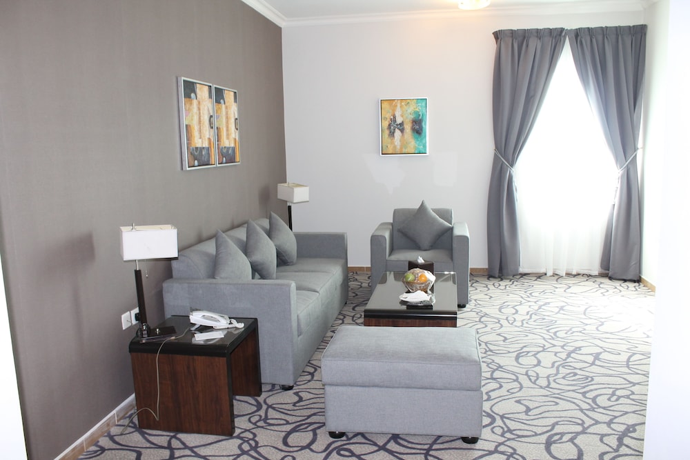 فندق جولدن توليب الخبر كورنيش(Golden Tulip Al Khobar) 51/81