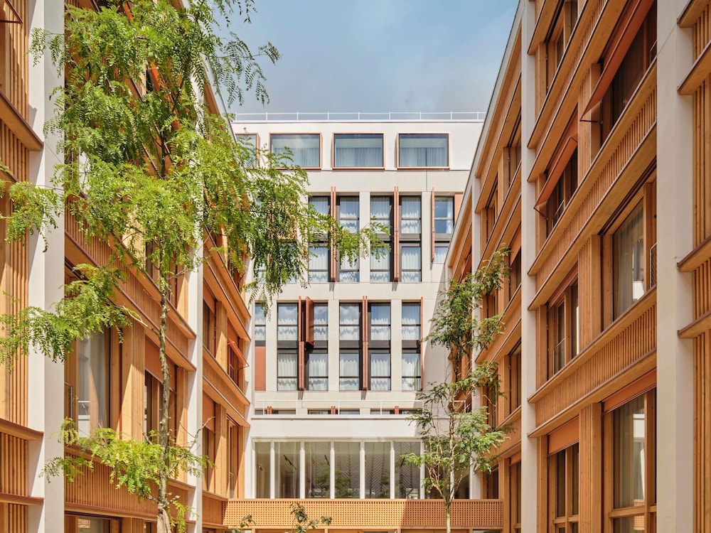 TRIBE Paris Pantin 45/50