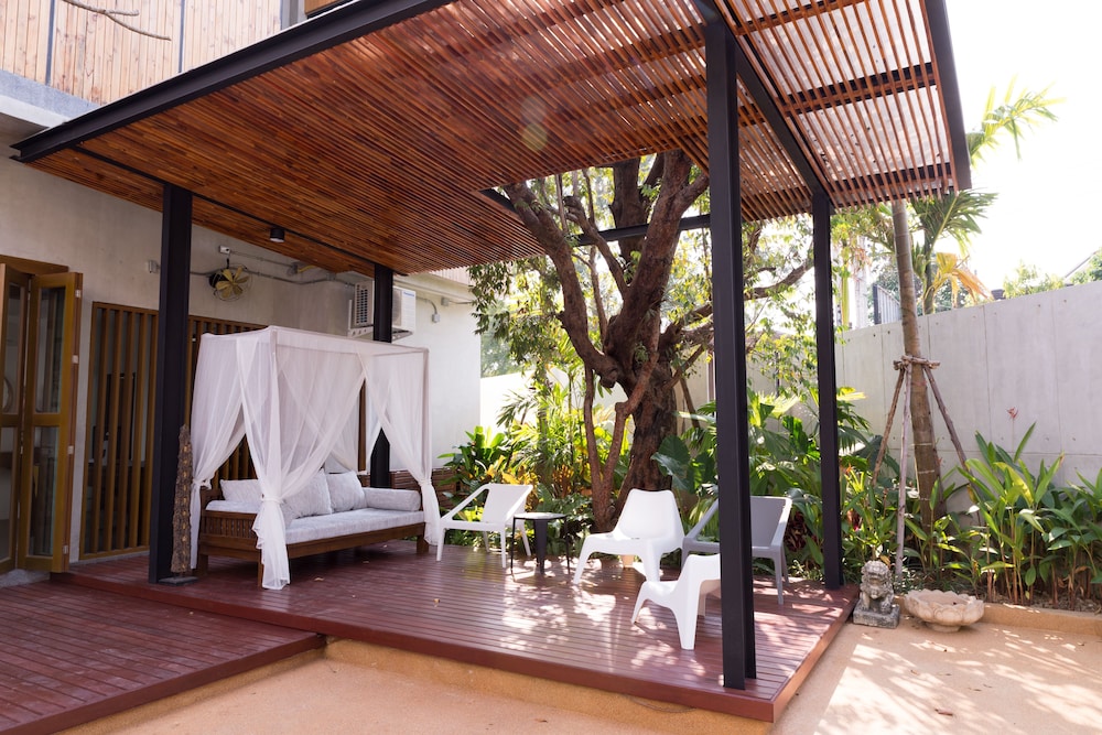 Chic Villa 6 6/61